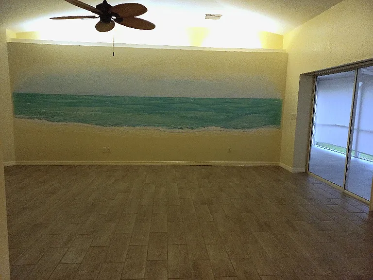307 Dante Dr — Photo 3