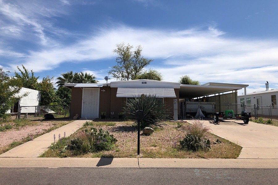 1st image of 915 S 96th Pl