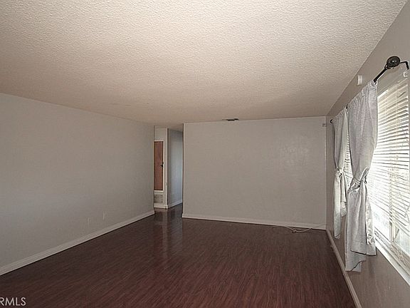 3rd image of 33939 M St
