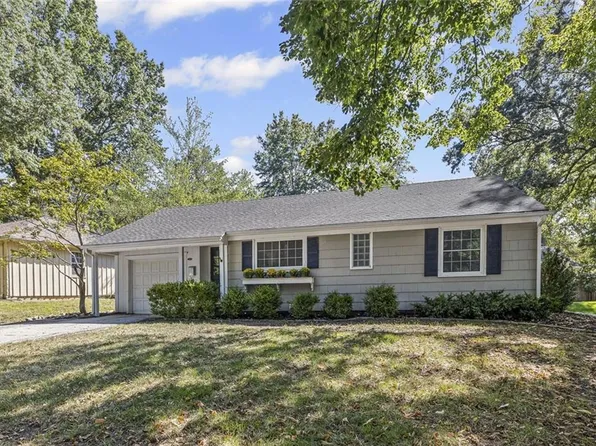 3119 W 72nd Ter, Prairie Village, KS 66208