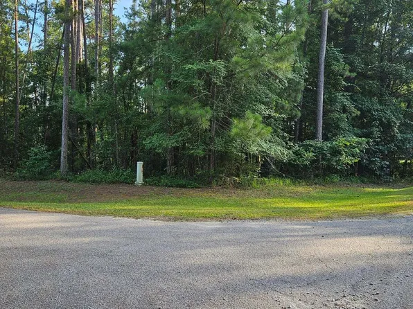 Bl 6 Davis Dr Lot 9, Mc Cormick, SC 29835