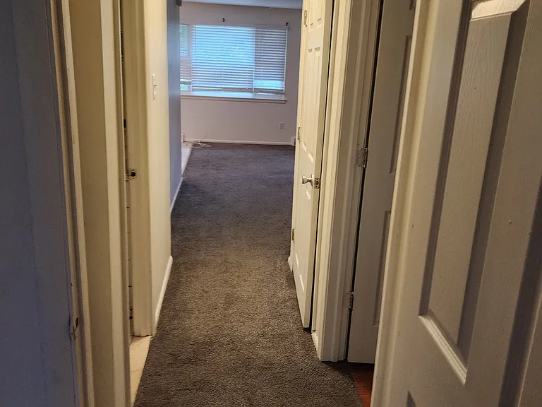 1128 Easton Rd #1 — Photo 8