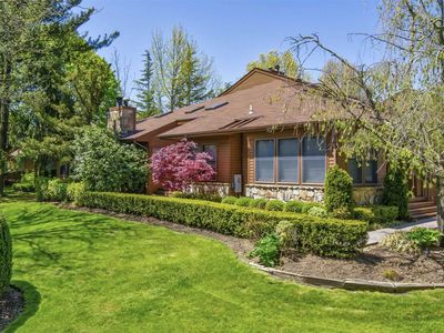 4 Hunt Dr, Jericho, NY, 11753
