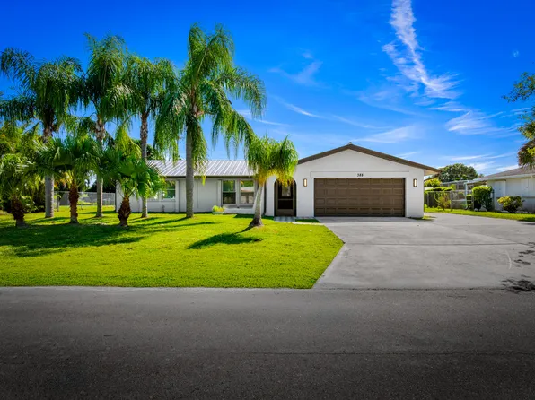 388 SE Tranquilla Avenue, Port St Lucie, FL 34983