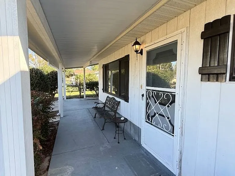 10081 SW 95th Ave — Photo 3