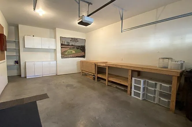 3832 Thornhill Cir — Photo 35