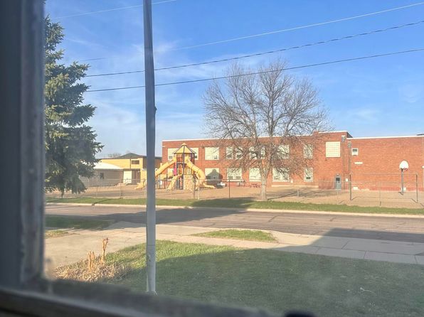 107 S Wilder St, Tripp, SD 57376