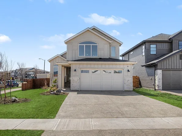 14 Jane Point E, Saint Albert, AB T8N 7W7
