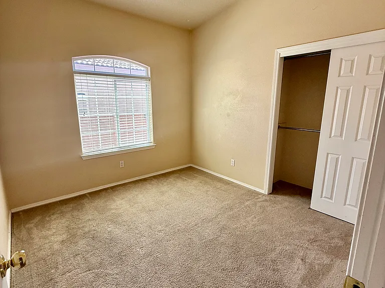 5511 Payson Ct NW — Photo 10