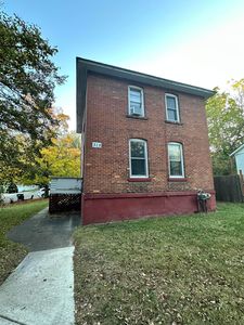 315 W Maple St, Kalamazoo, MI, 49001