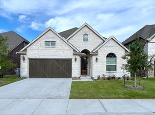 17316 Texas Pistache Dr, Dallas, TX 75252