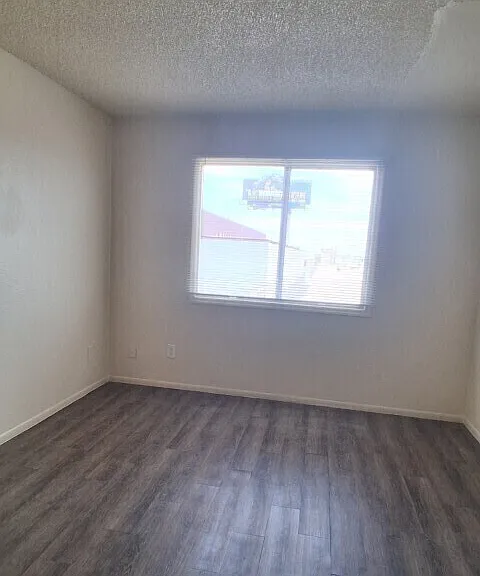 4004 S 44th St — Photo 18