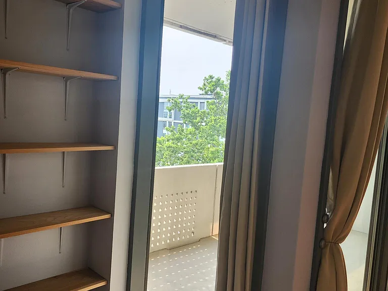 Shelves in alcove