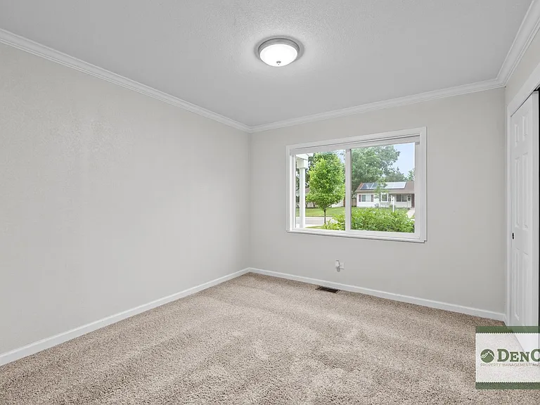 2937 S Cherry Way — Photo 18