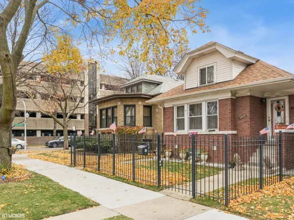 5055 N Mozart St, Chicago, IL 60625