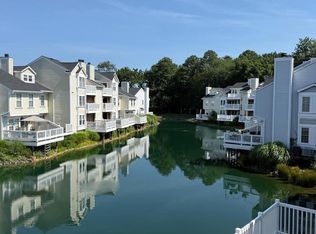 3339 Lakeside View Dr #7-4, Falls Church, VA 22041