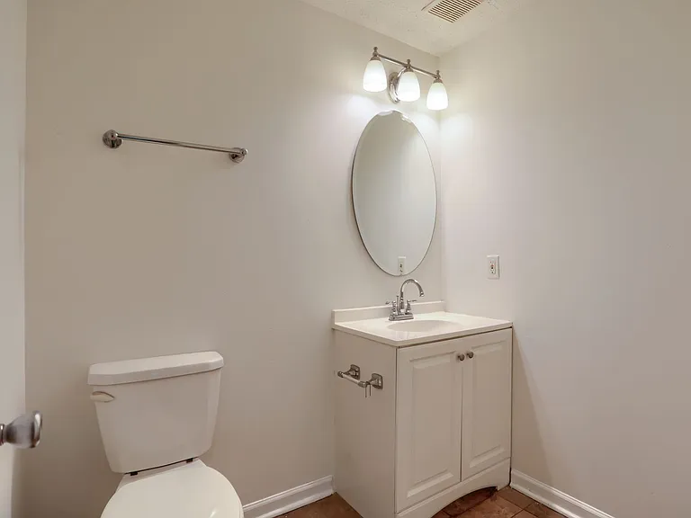 32 Gwynnswood Rd — Photo 11