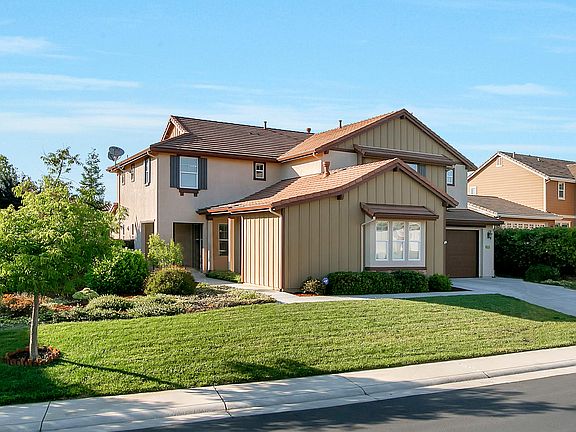 5th image of 913 Farm House Ct