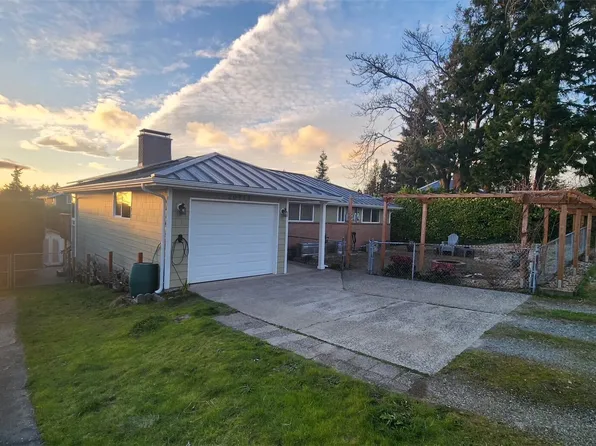 20913 3rd Avenue S, Des Moines, WA 98198