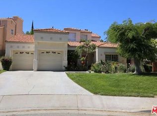17931 Hatridge Ln, Santa Clarita, CA 91387