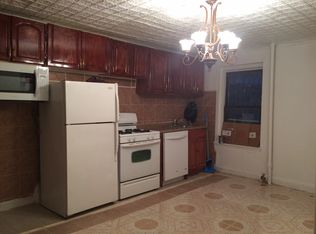 424 E 118th St #1, New York, NY 10035