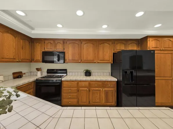 44552 La Paz Rd, Temecula, CA 92592