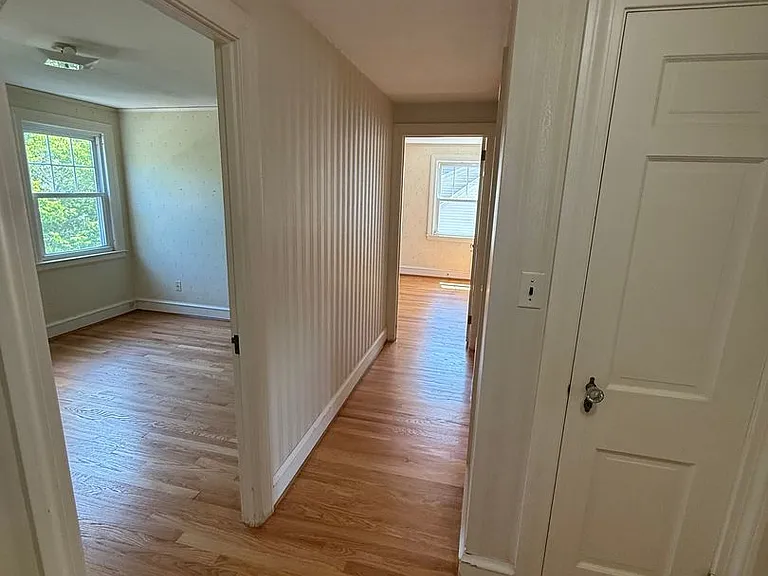 101 Brunswick Ave — Photo 11