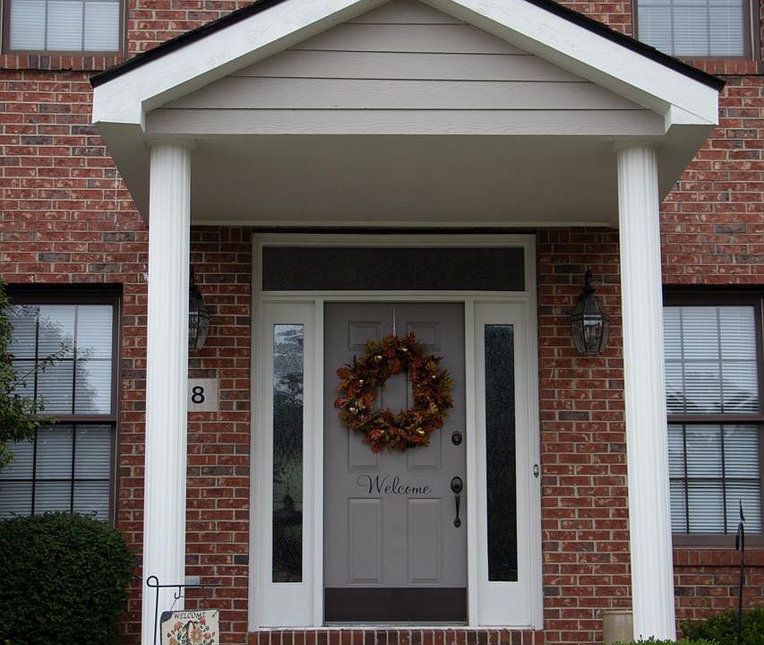 1st image of 718 Justin Ct