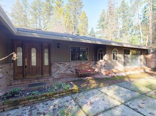 301 Canyon Dr, Grants Pass, OR 97527