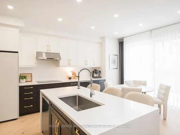 1281 Muskoka Hts, Milton, ON L9E 1Z1