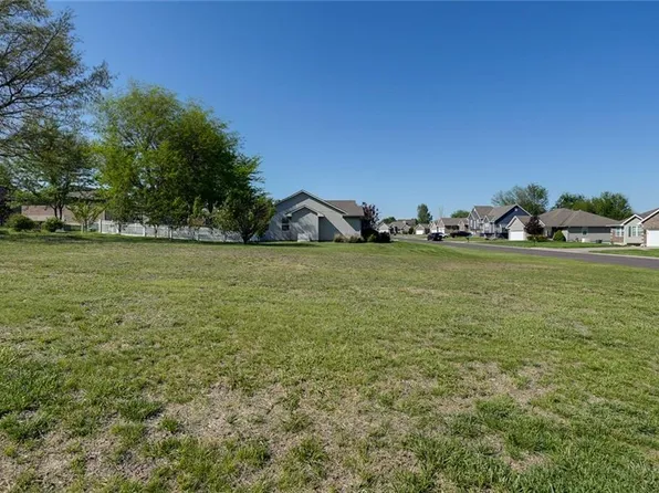 LOT 67 Moore Pl, Odessa, MO 64076