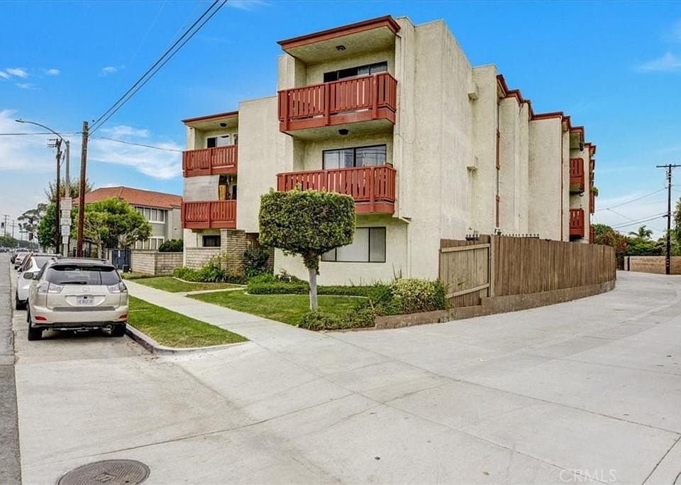 1st image of 4591 Orange Ave Unit 8