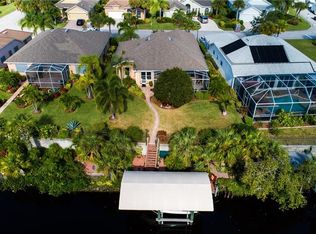9226 Palm Island Cir, North Fort Myers, FL 33903