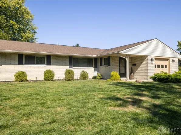 3033 Glenmere Ct, Dayton, OH 45440