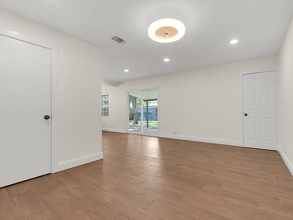 5th image of 13333 Challaburton Dr