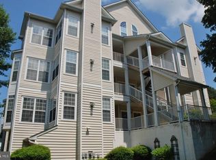 9800 Feathertree Ter #30, Montgomery Village, MD 20886