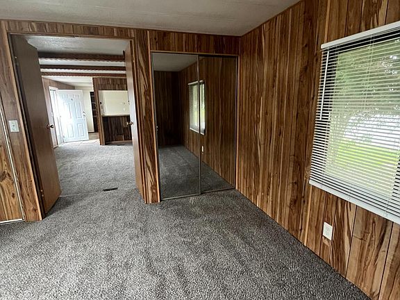 4th image of 110 Soule Ln