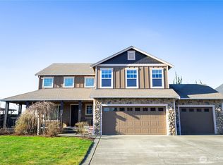 1877 Emerald Way, Lynden, WA 98264