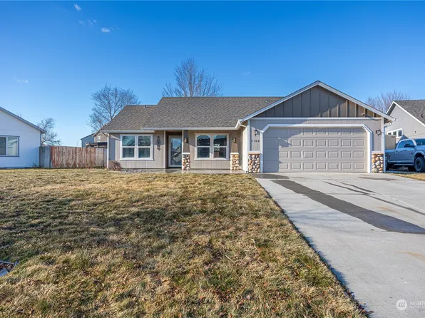 5106 S Desert Dove Loop, West Richland, WA 99353