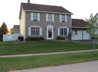 401 Thames Dr, Shorewood, IL