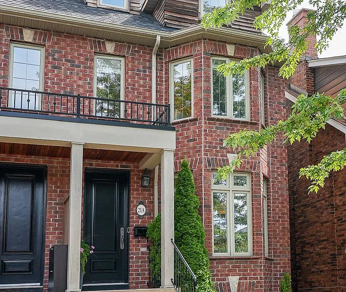 21A Grove Ave — Photo 38
