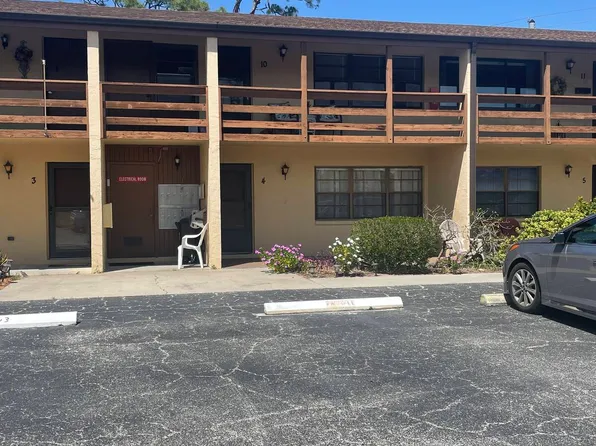 8 Quails Run Blvd Unit 4, Englewood, FL 34223
