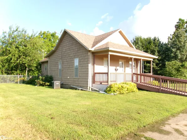 408 S Elm St, Creston, IA 50801