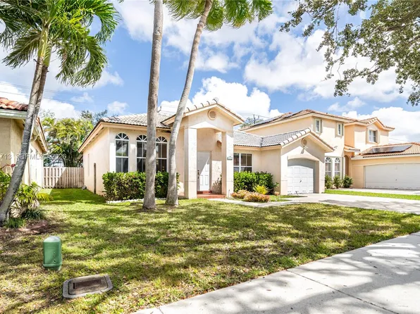 13781 N Garden Cove Cir, Fort Lauderdale, FL 33325