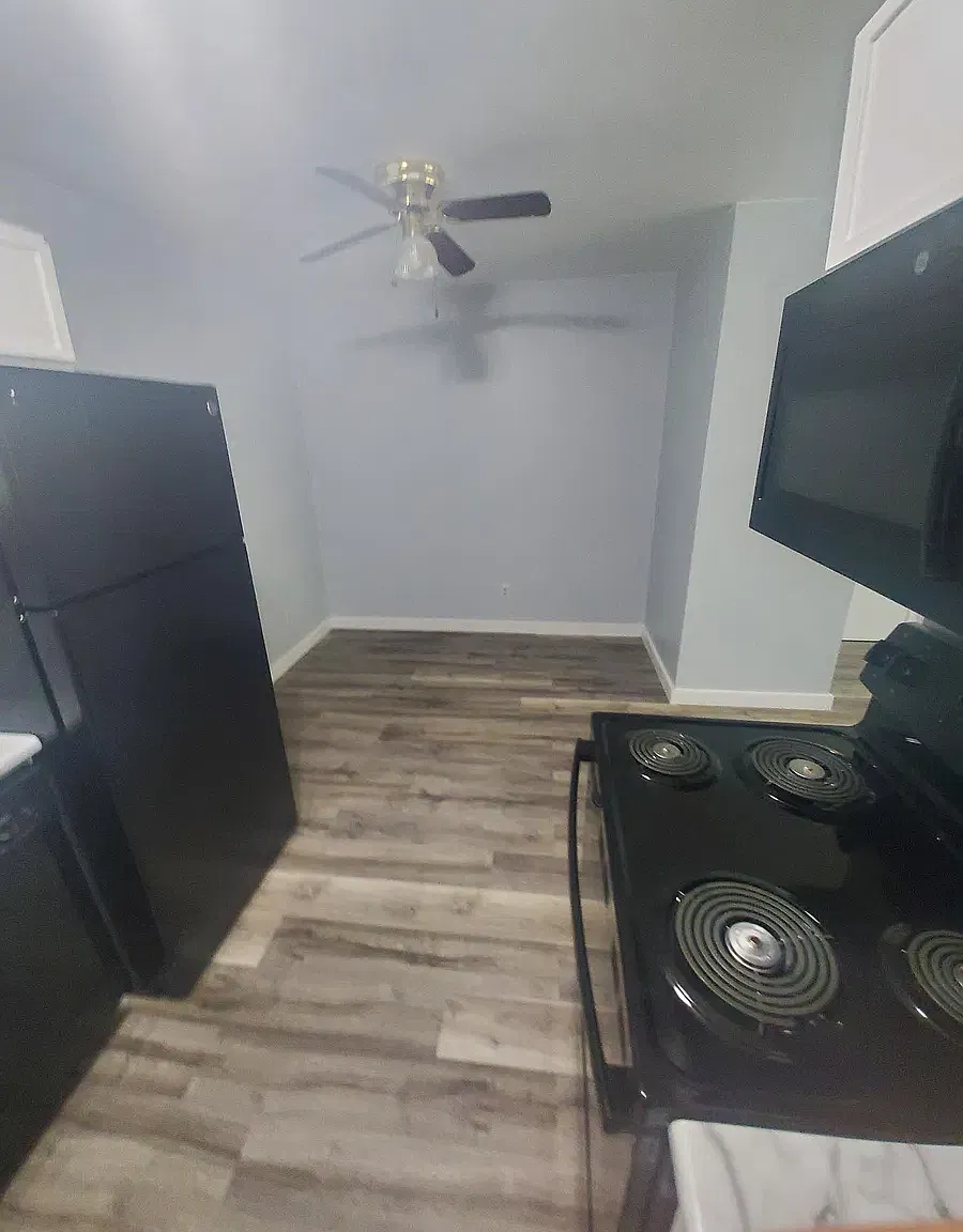 2 bed, 800 sqft, $1,100 — Photo 4