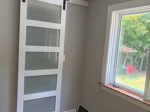 45 Tunxis St, New Britain, CT 06053