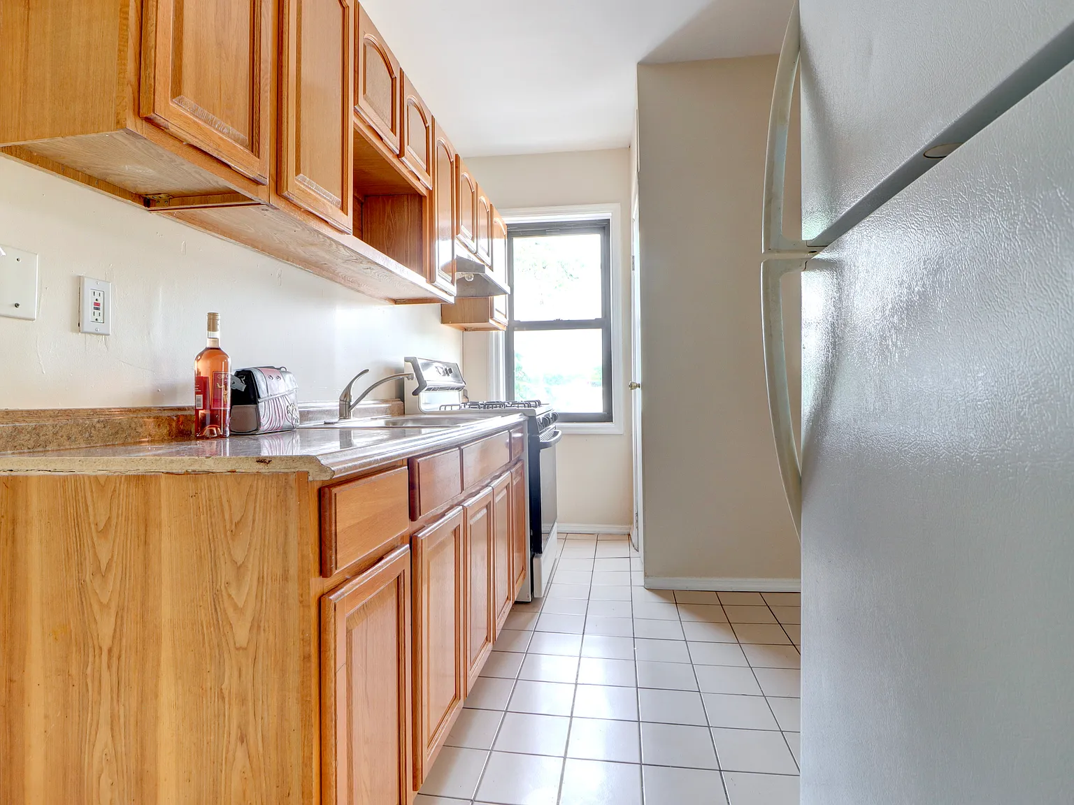 2 bed, $2,695 — Photo 3