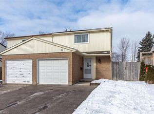 38 Millwood Cres, Kitchener, ON N2P1M7