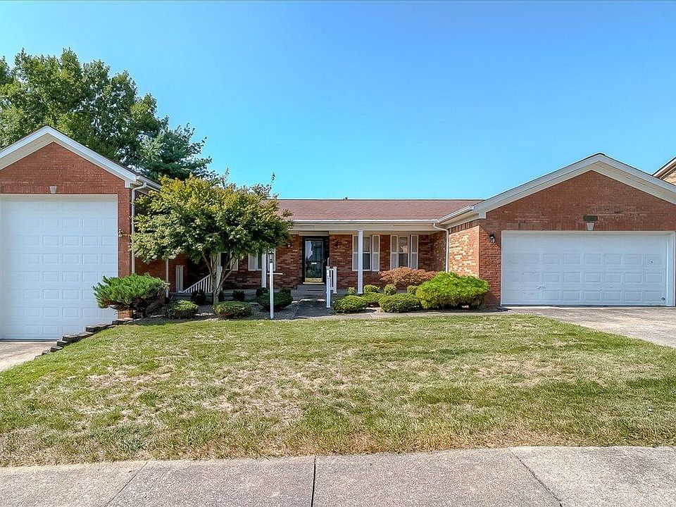 1st image of 208 Bay Meadows Dr