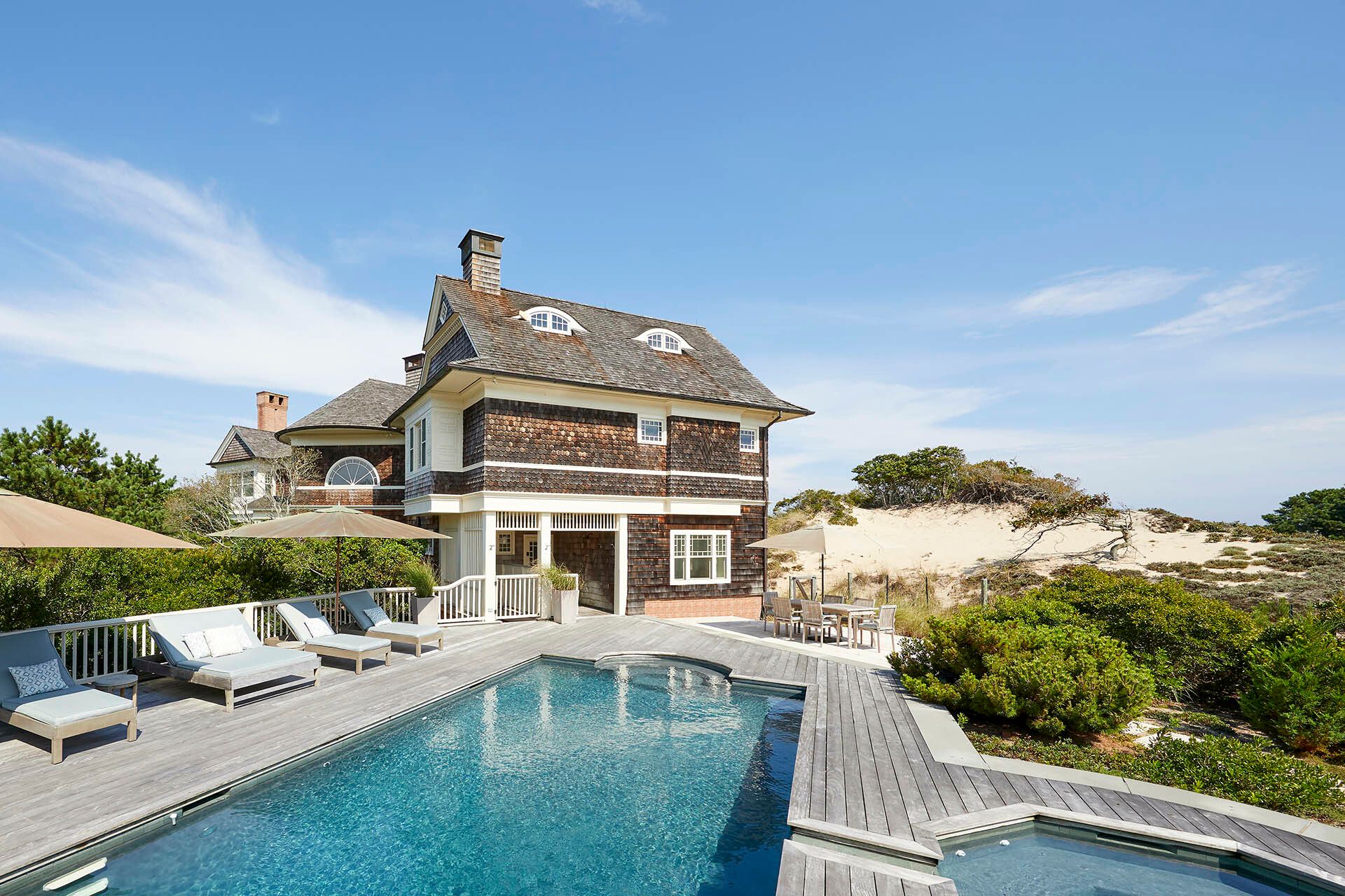 37 Ship Wreck Dr, Amagansett, NY 11930 Out East